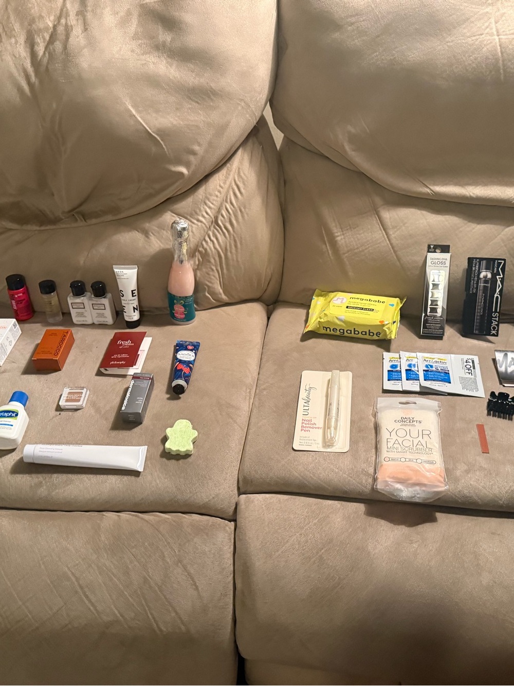 Brand new bundle of 34 makeup items